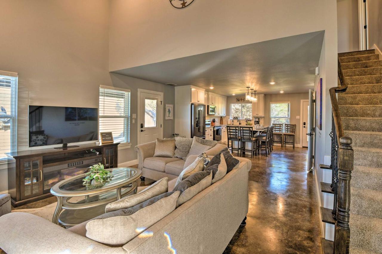 Granbury Home With Hot Tub And Furnished Patio! Exteriér fotografie
