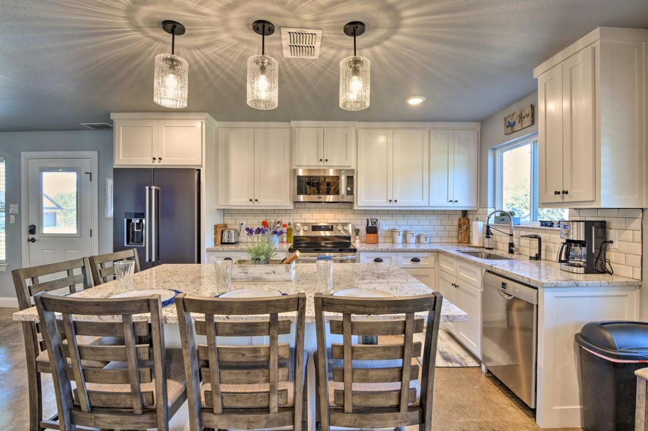 Granbury Home With Hot Tub And Furnished Patio! Exteriér fotografie