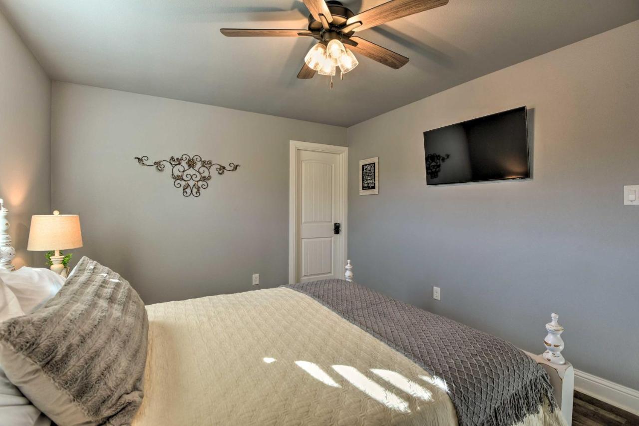 Granbury Home With Hot Tub And Furnished Patio! Exteriér fotografie