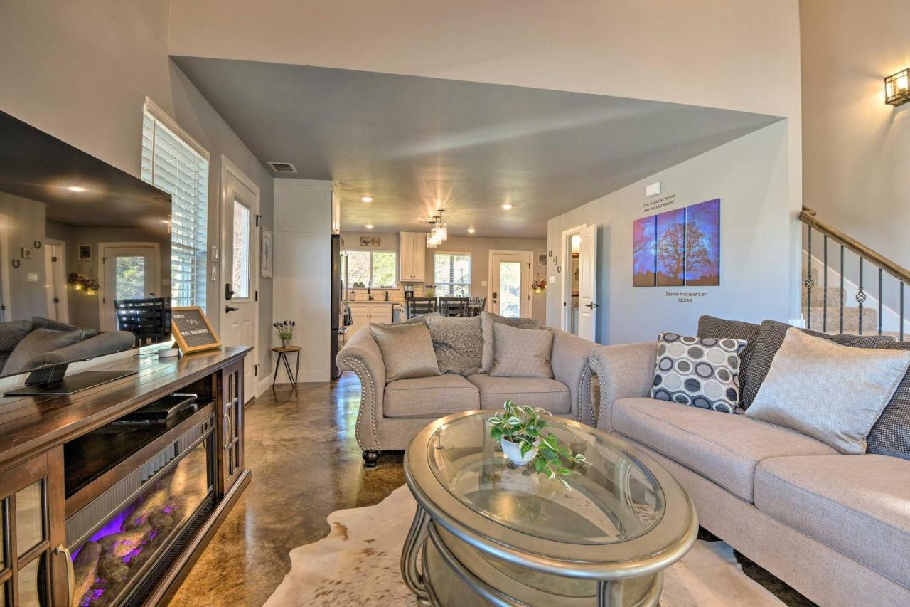 Granbury Home With Hot Tub And Furnished Patio! Exteriér fotografie