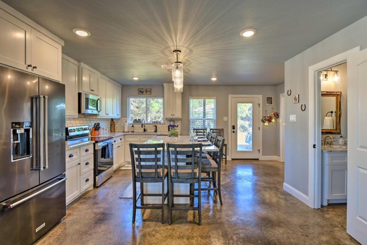 Granbury Home With Hot Tub And Furnished Patio! Exteriér fotografie