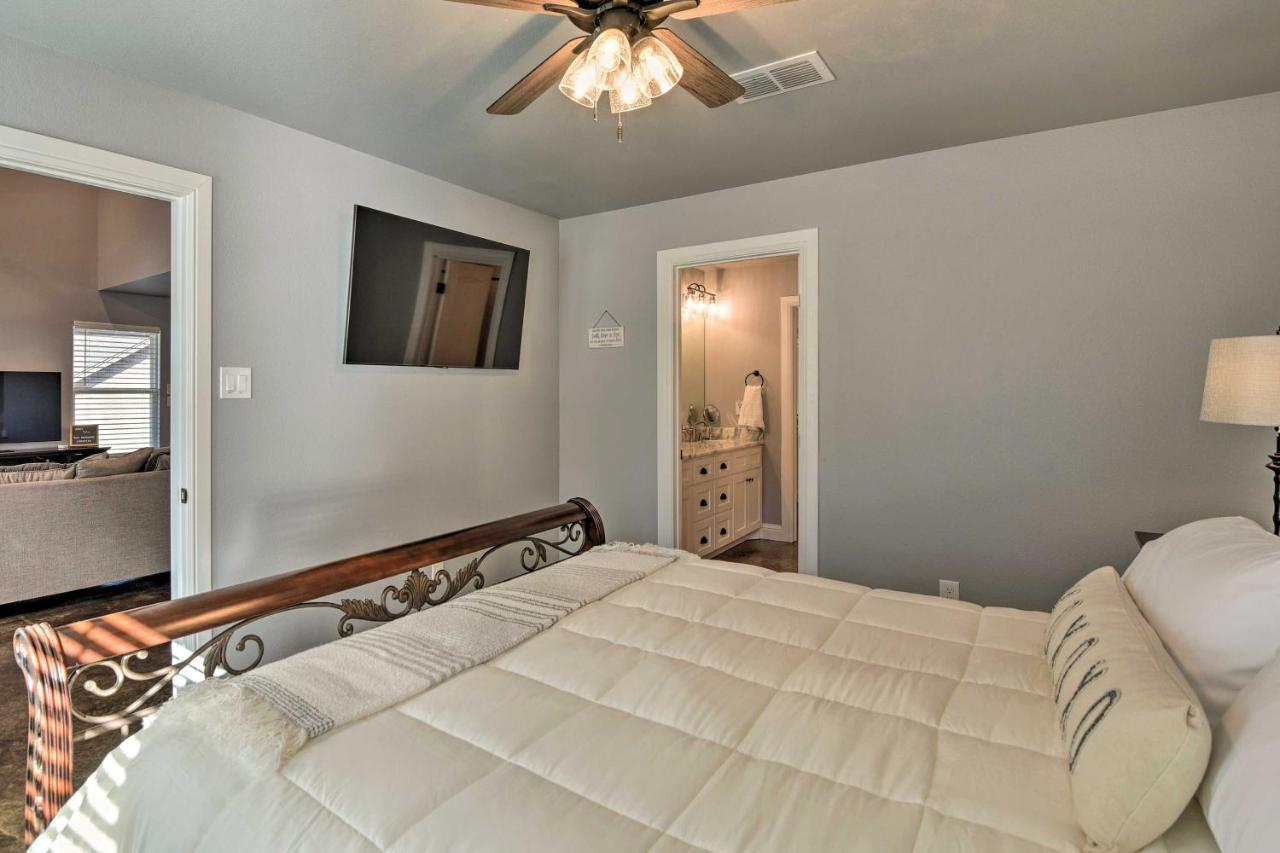 Granbury Home With Hot Tub And Furnished Patio! Exteriér fotografie