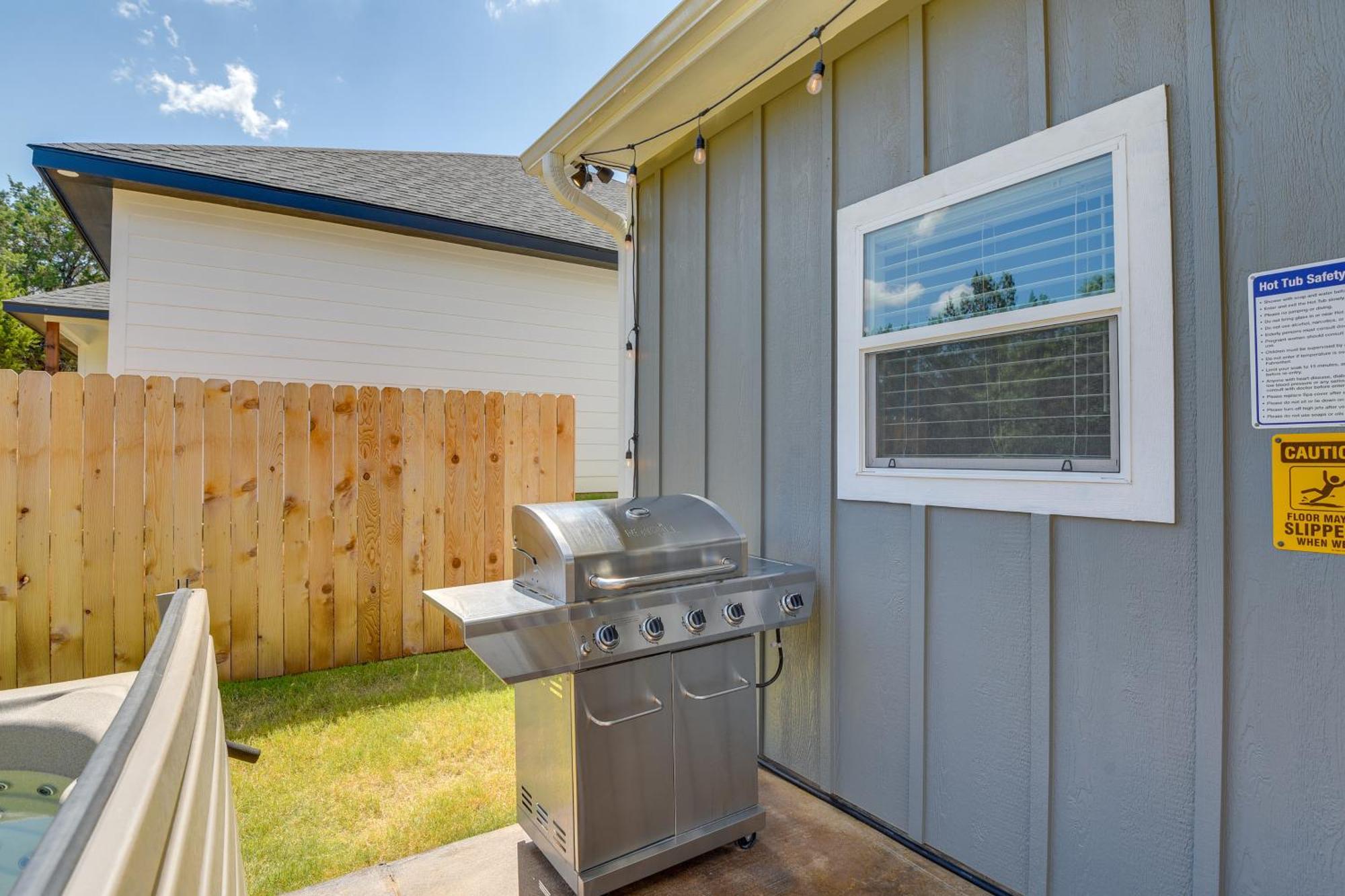 Granbury Home With Hot Tub And Furnished Patio! Exteriér fotografie