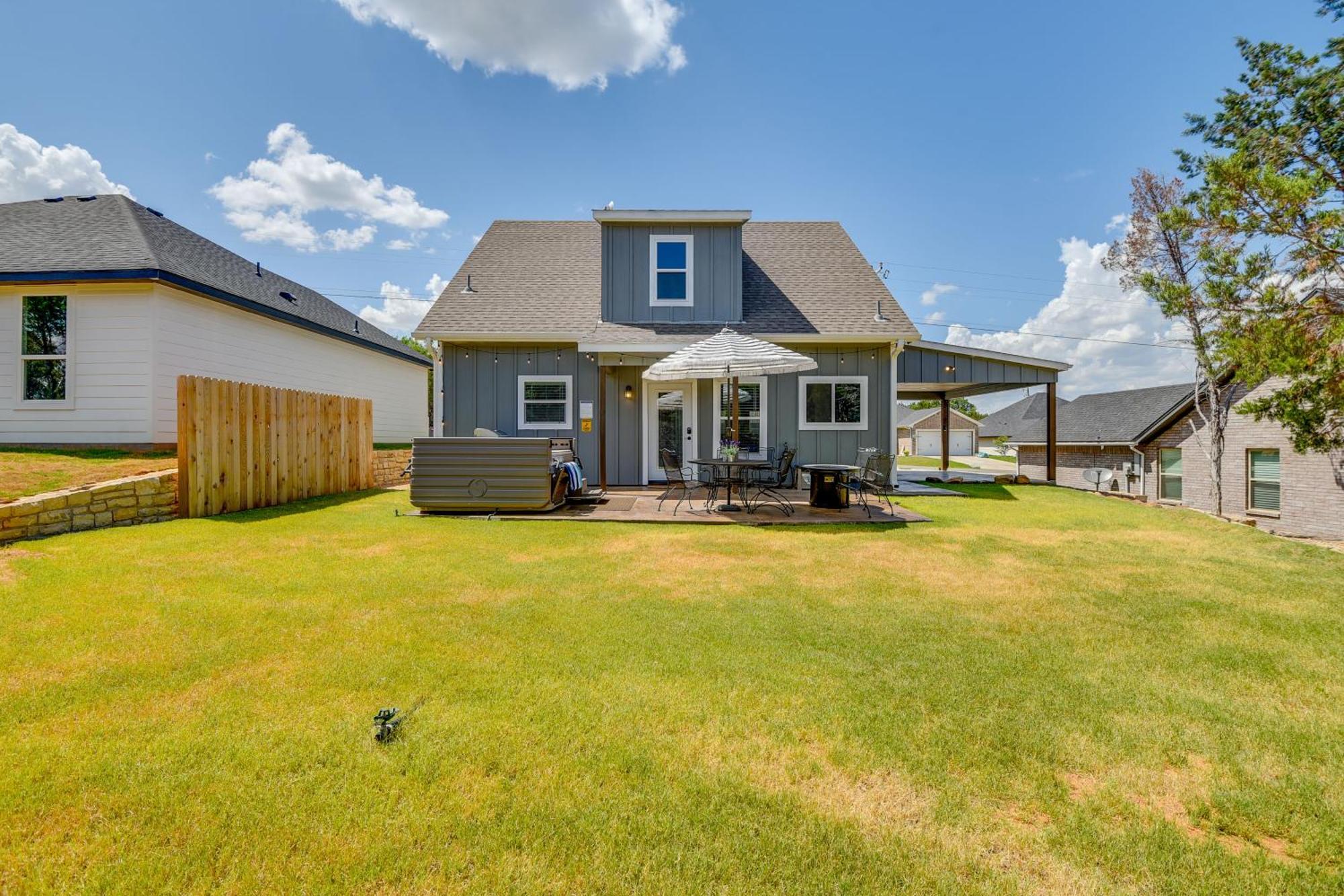 Granbury Home With Hot Tub And Furnished Patio! Exteriér fotografie