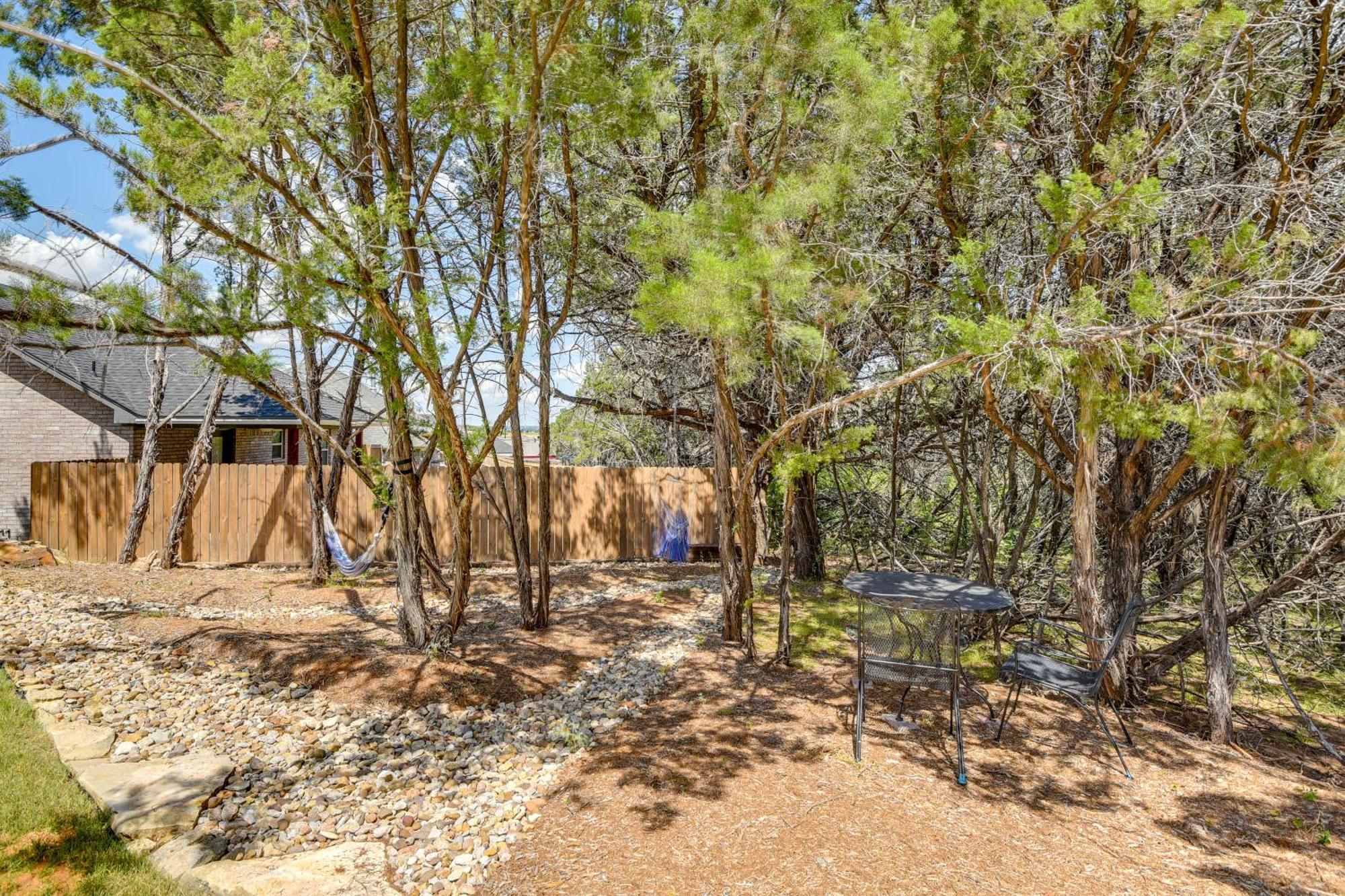 Granbury Home With Hot Tub And Furnished Patio! Exteriér fotografie